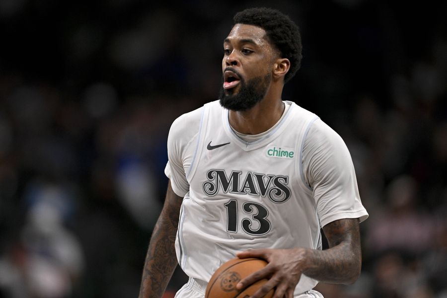 Reeling Mavericks aim to halt slide in meeting vs. Spurs     
